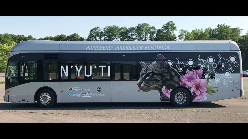 Costa_Rican_Hydrogen_Bus_1