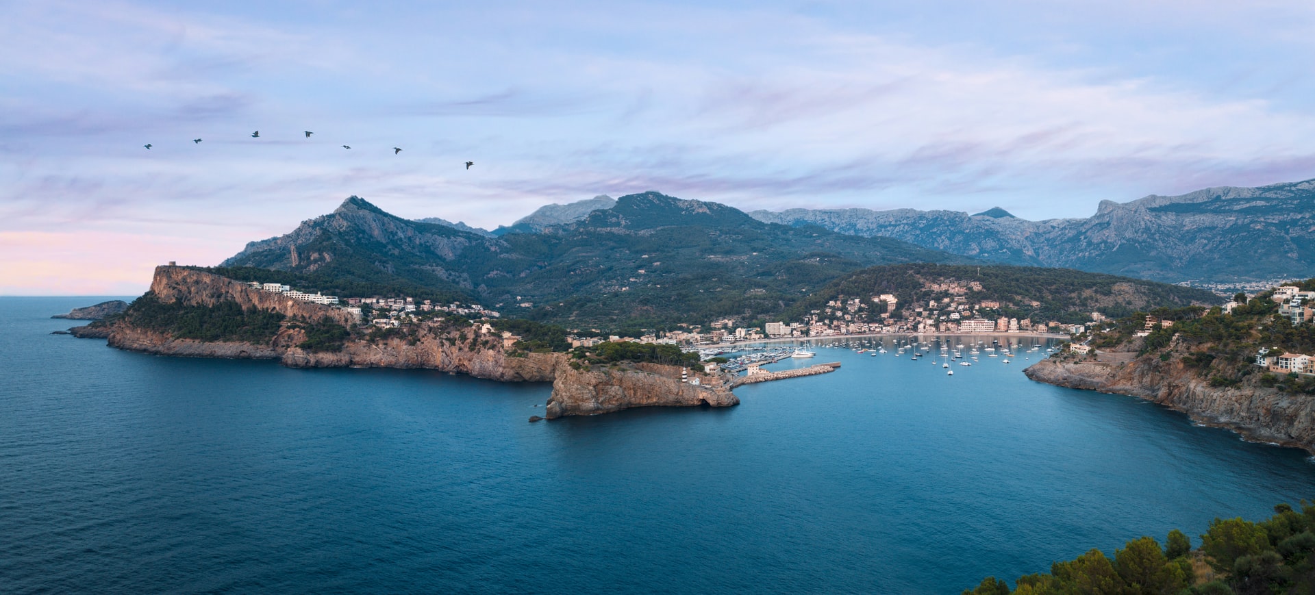 GREENHYSLAND fully-functioning Hydrogen H2 ecosystem in the island of Mallorca