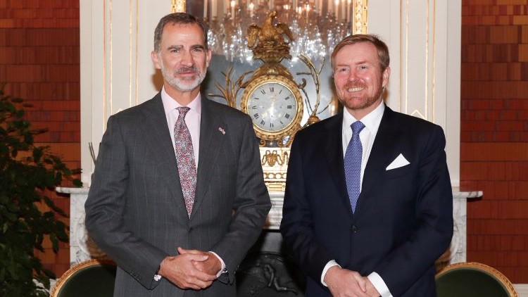 The Kings of Spain and the Netherlands present the green hydrogen corridor between Algeciras and Rotterdam